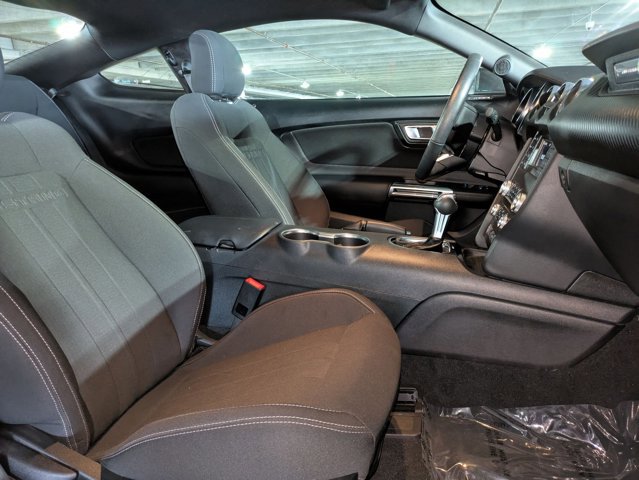 Used 2022 Ford Mustang EcoBoost image 19