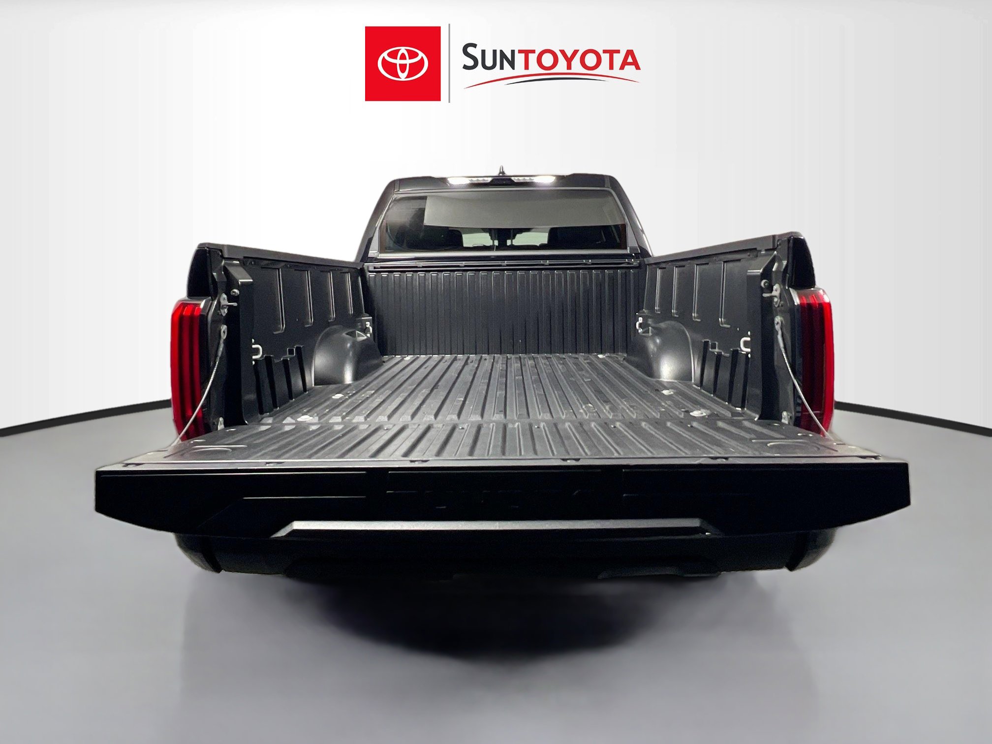 Used 2024 Toyota Tundra SR image 34