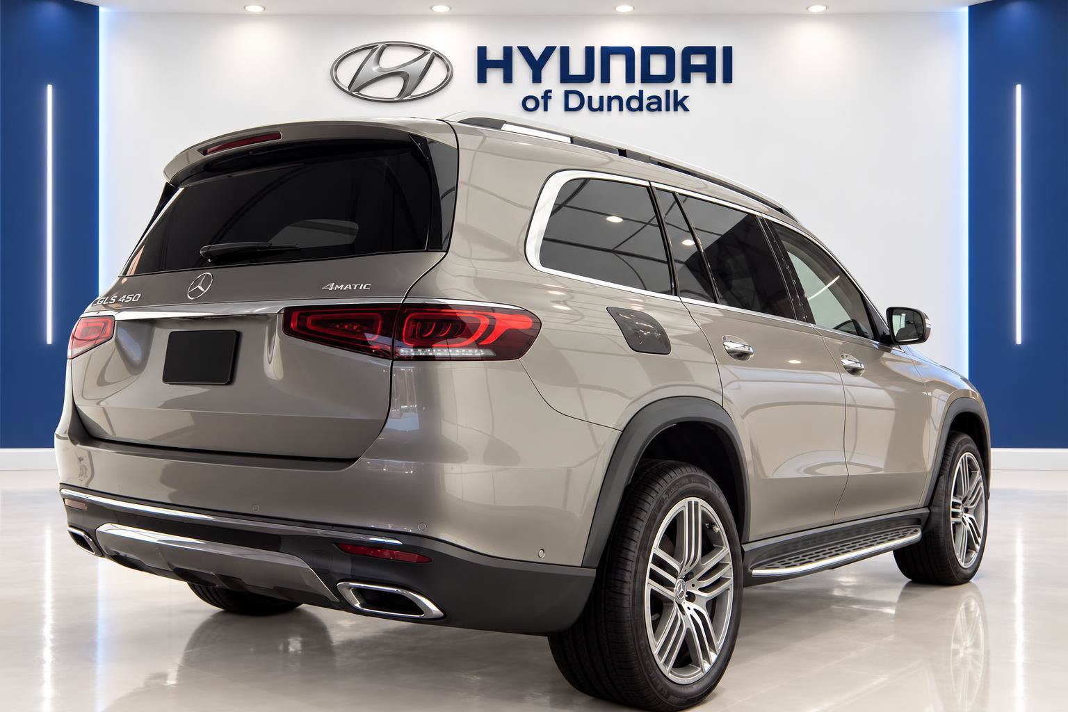 Used 2020 Mercedes-Benz GLS 450 4MATIC image 4