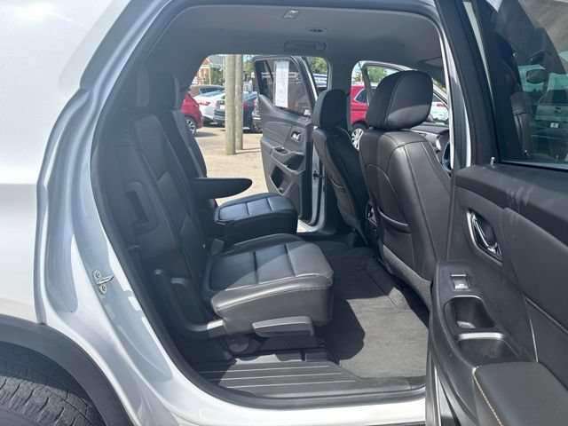 Used 2020 Chevrolet Traverse LT AWD/4WD image 14