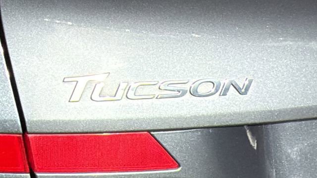 Used 2019 Hyundai Tucson SE image 28