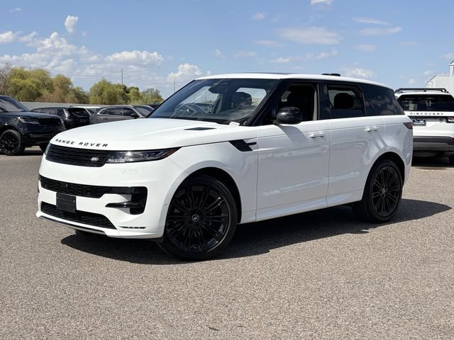 Used 2024 Land Rover Range Rover Sport Dynamic SE AWD/4WD image 2