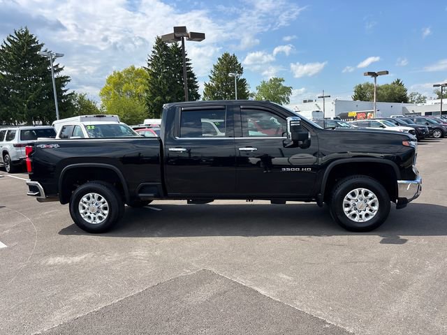 Used 2024 Chevrolet Silverado 3500 LTZ AWD/4WD image 27