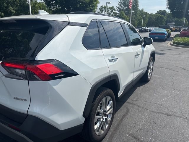 Used 2025 Toyota RAV4 Limited FWD image 8