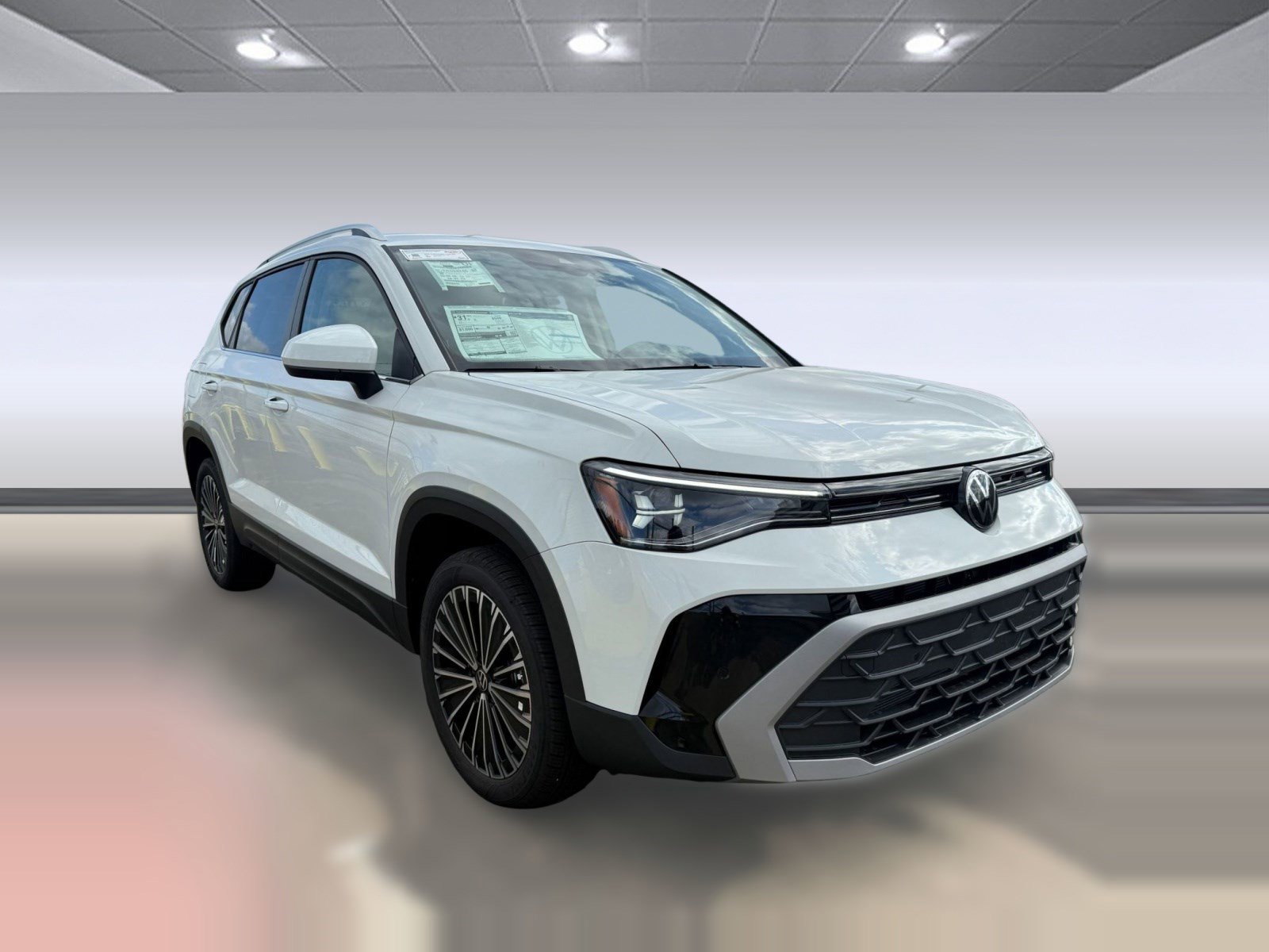 New 2026 Volkswagen Taos SE image 7