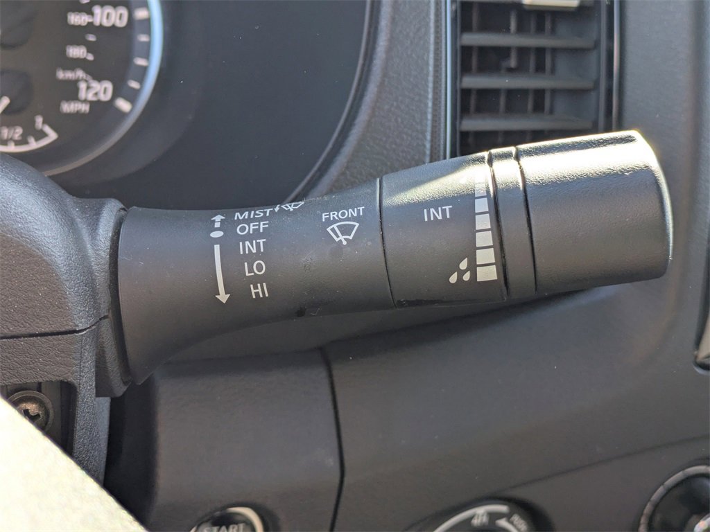 Used 2023 Nissan Frontier SV w/ Midnight Edition Package image 27