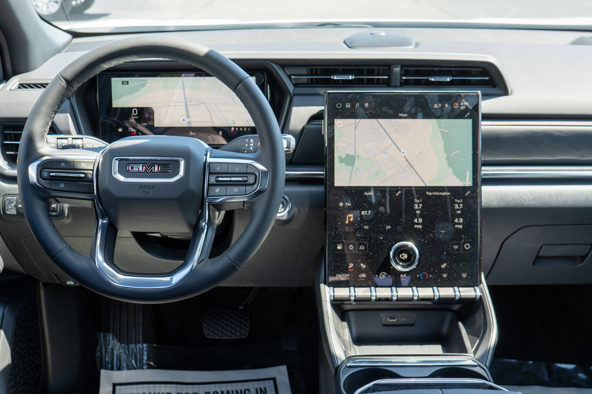 New 2026 GMC Terrain Elevation w/ LPO, Floor Liner Package image 11