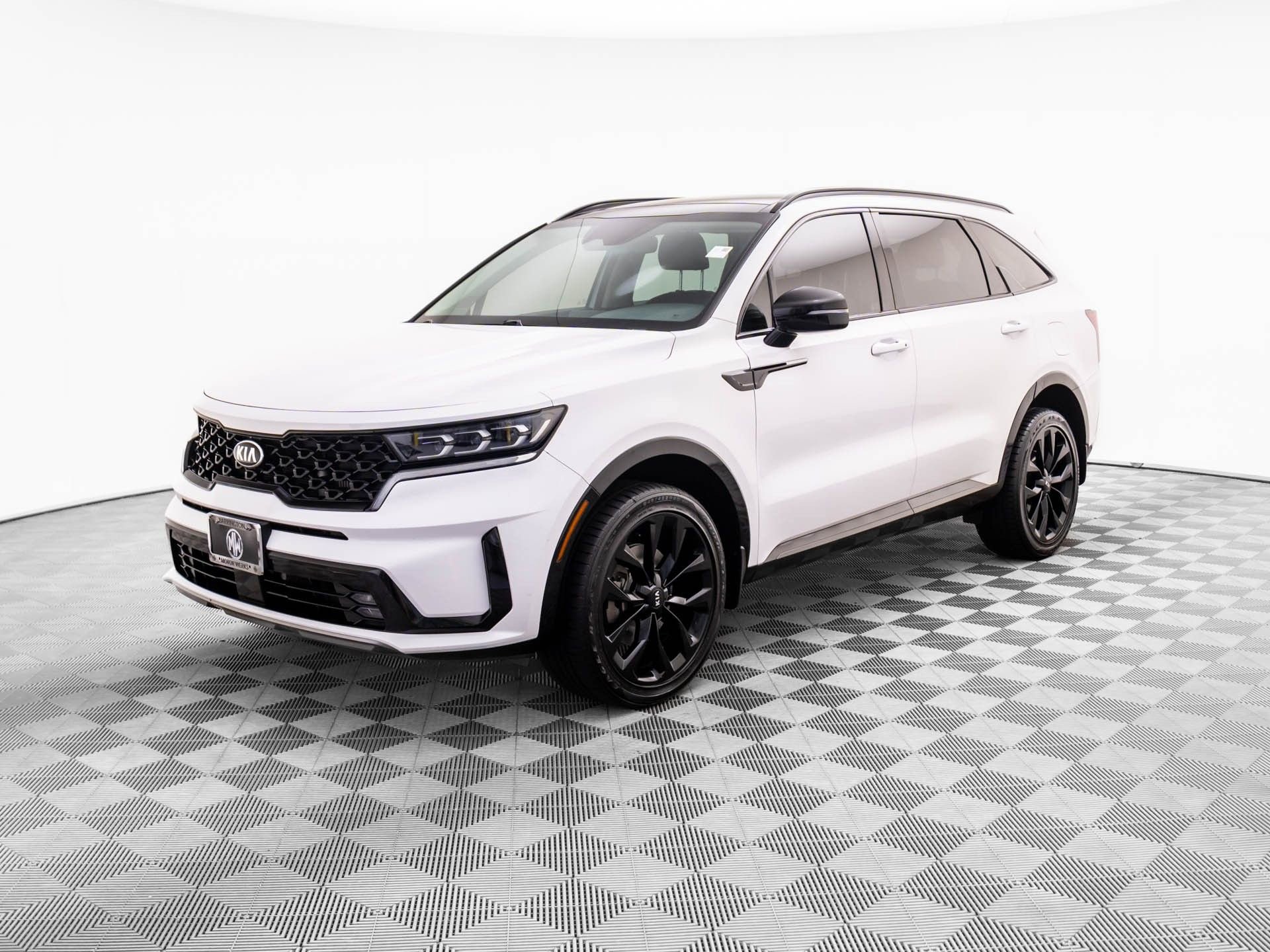 Used 2021 Kia Sorento SX image 3