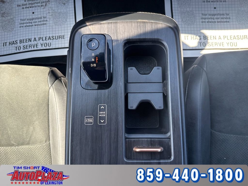 Used 2024 Nissan Ariya AWD image 21