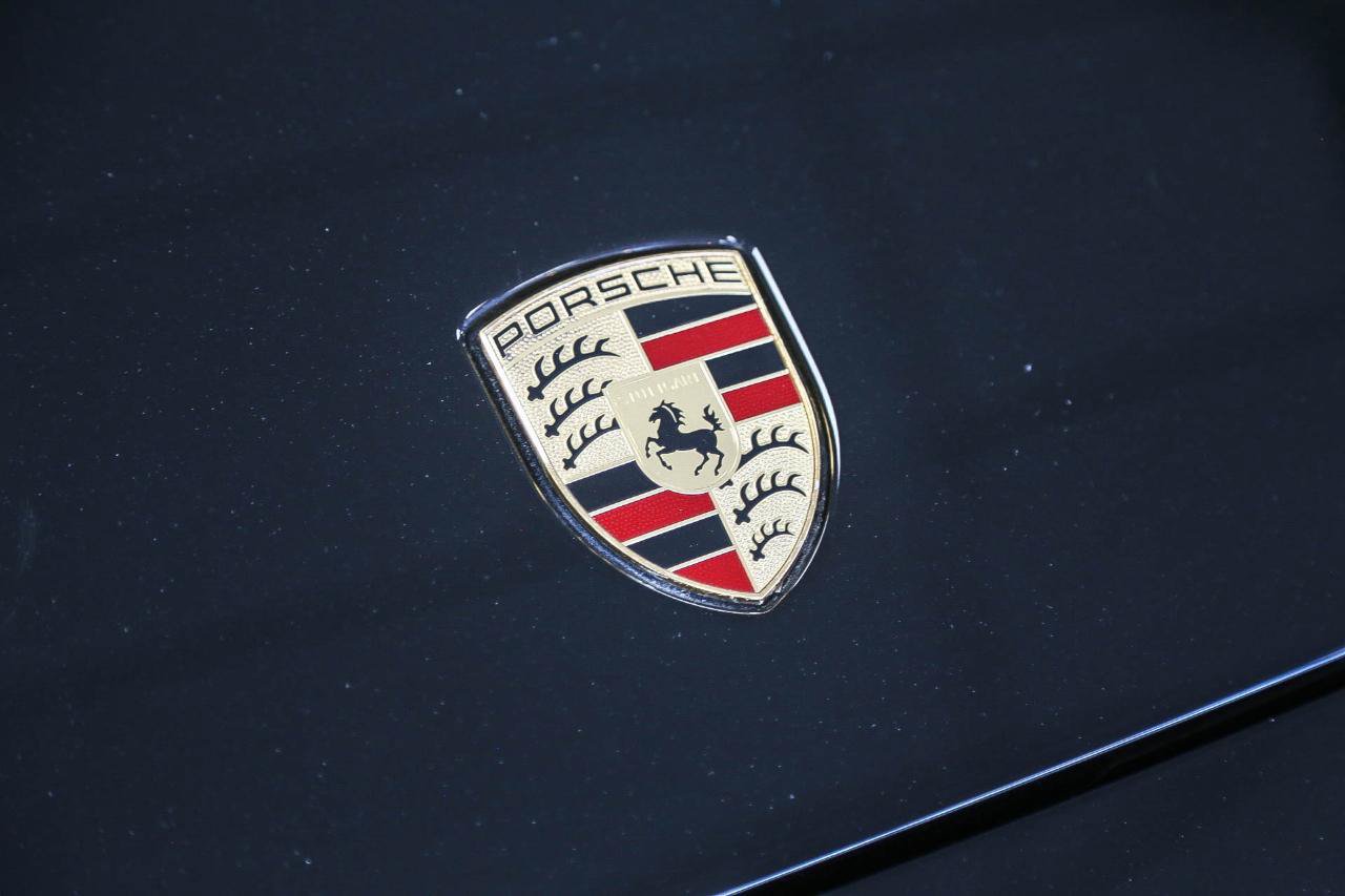 Used 2018 Porsche Panamera 4S w/ Premium Package Plus AWD/4WD image 13
