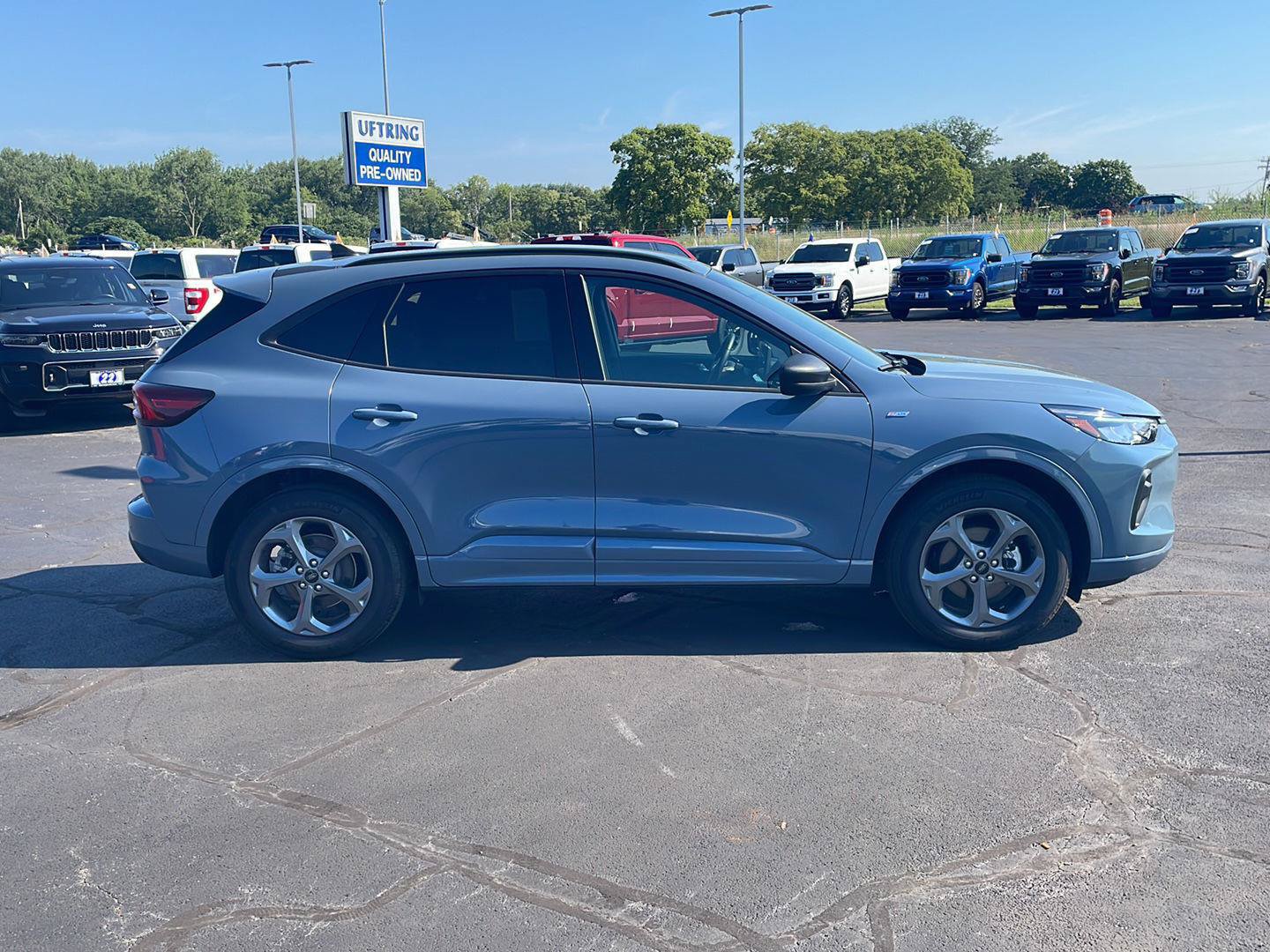 Used 2024 Ford Escape ST-Line w/ Tech Pack #1 AWD/4WD image 6