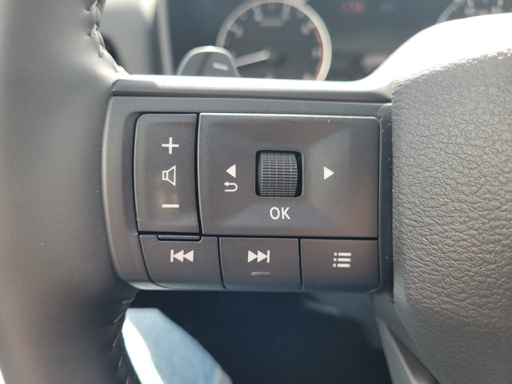 New 2026 Nissan Rogue Dark Armor AWD/4WD image 19