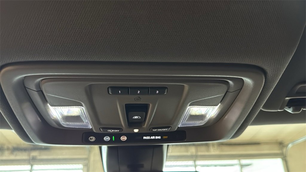 Used 2021 GMC Sierra 1500 Denali w/ Driver Alert Package II image 34