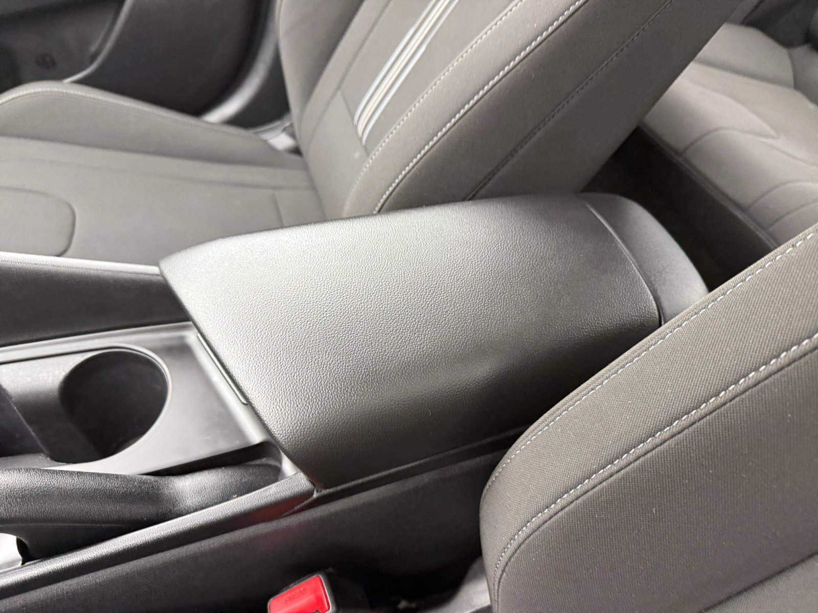 Used 2023 Hyundai Elantra SEL image 14