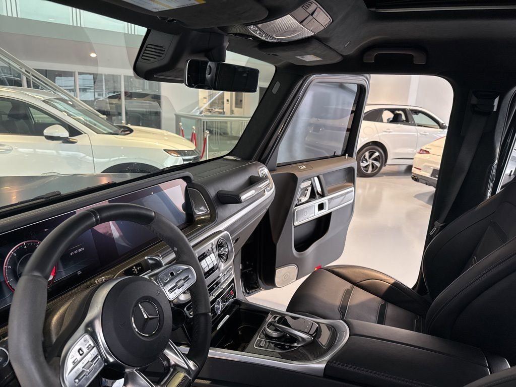Used 2024 Mercedes-Benz G 63 AMG 4MATIC w/ Seat Comfort Package image 25