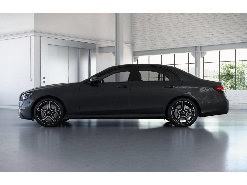 Used 2023 Mercedes-Benz E 450 4MATIC Sedan image 35