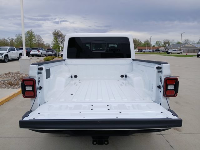 New 2026 Jeep Gladiator Mojave AWD/4WD image 18