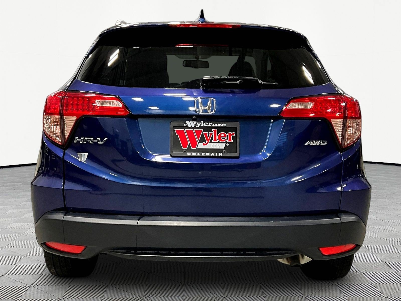 Used 2017 Honda HR-V EX-L image 5