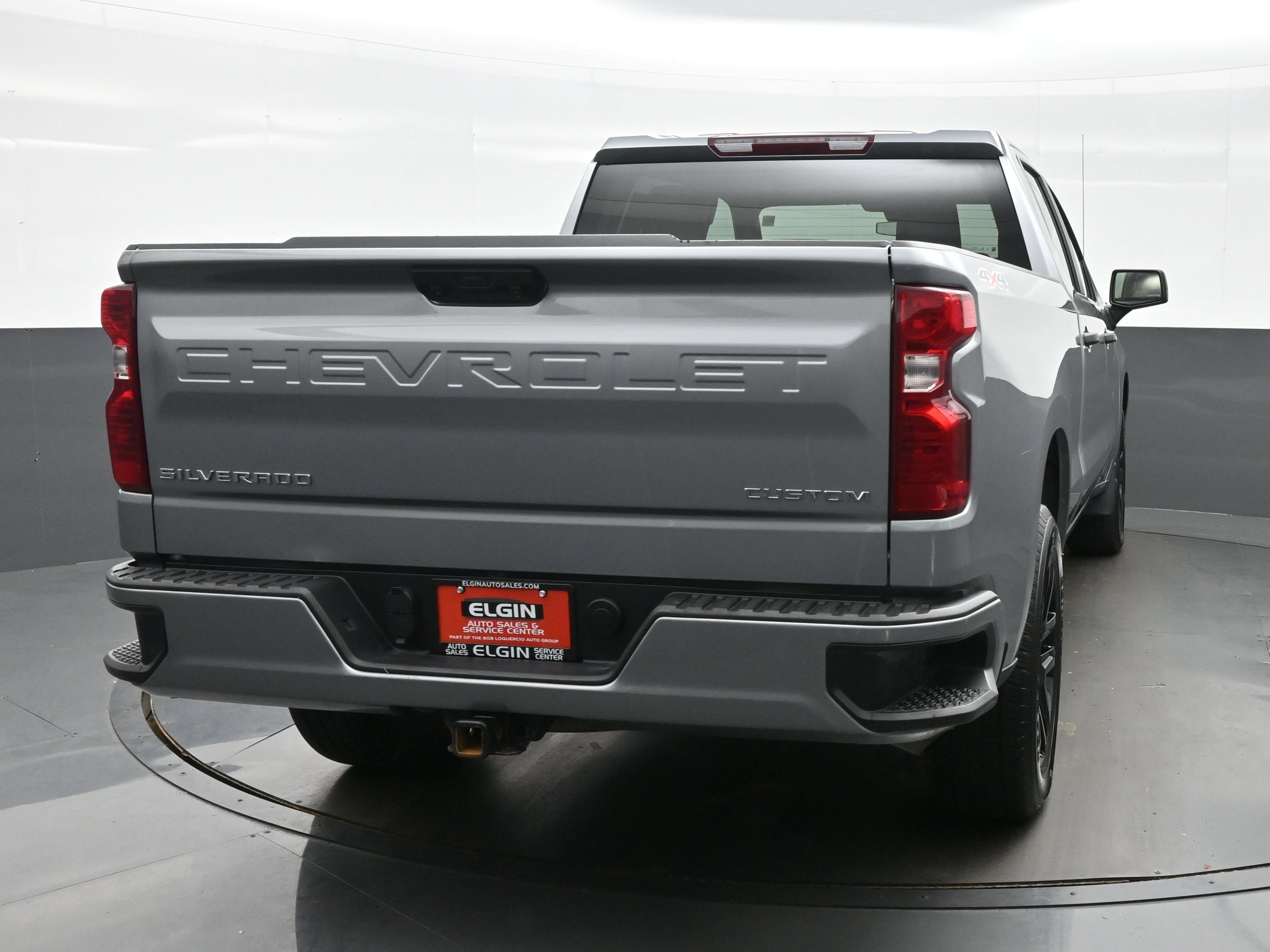 Used 2024 Chevrolet Silverado 1500 Custom AWD/4WD image 5
