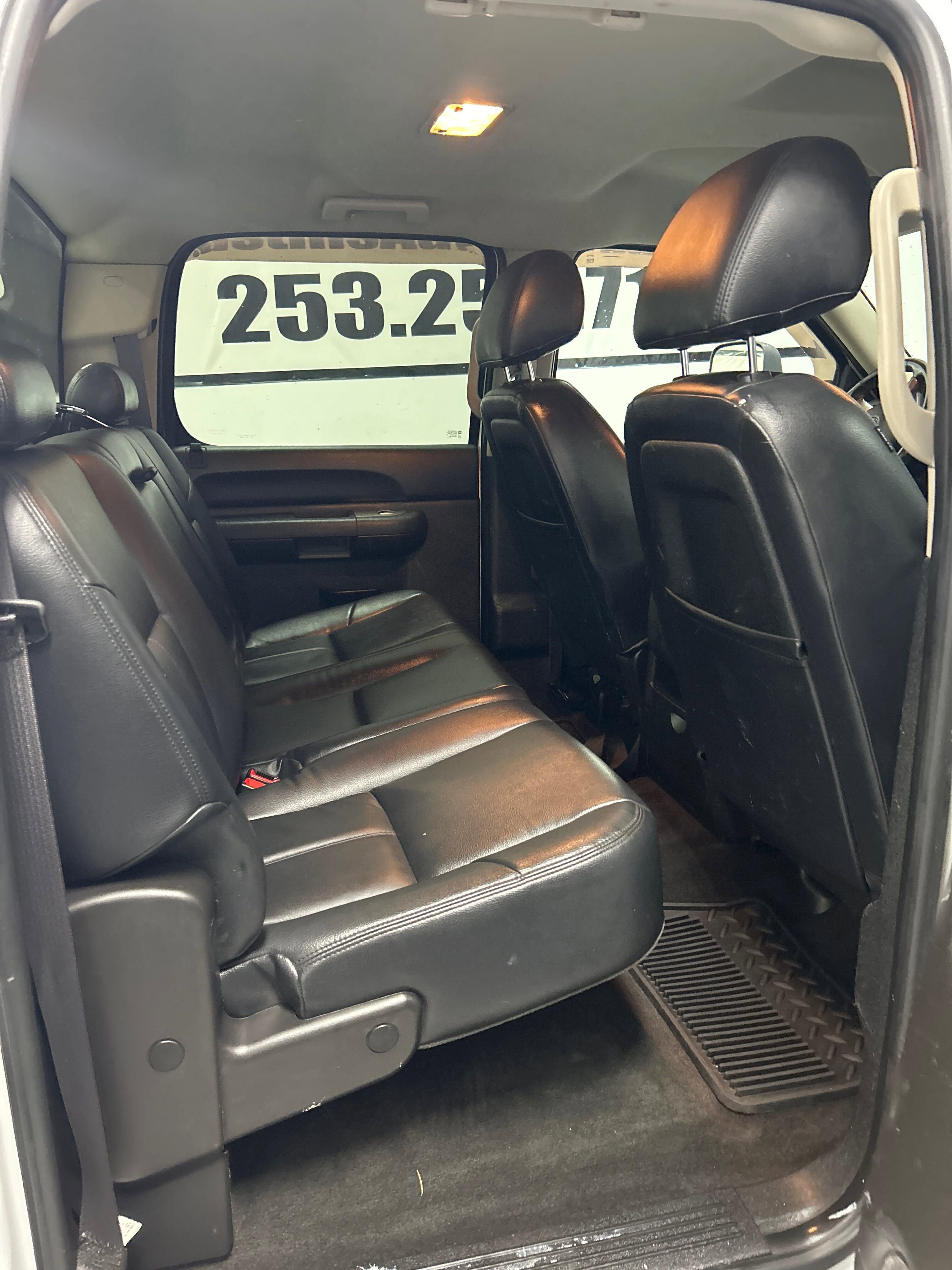 Used 2012 Chevrolet Silverado 3500 LT w/ Interior Plus Package image 12