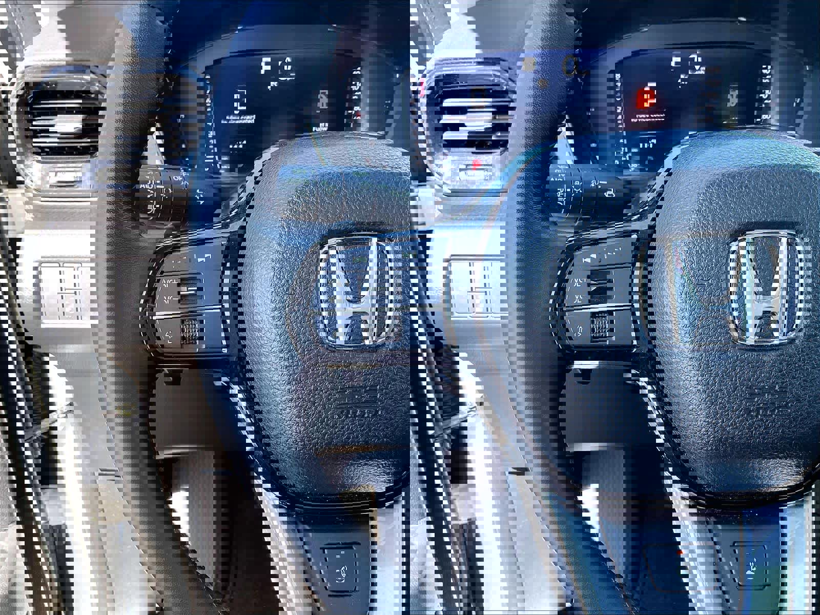 Certified 2023 Honda Pilot Elite image 24