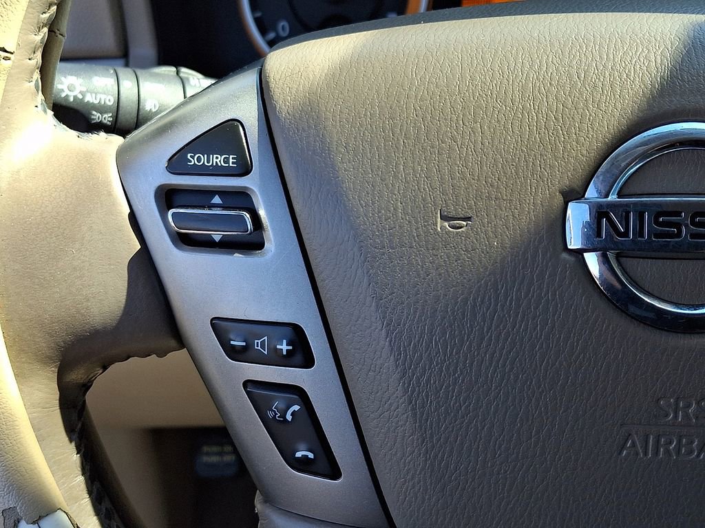 Used 2013 Nissan Armada SV image 21