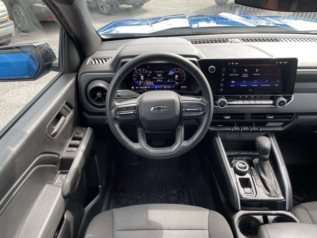 Used 2024 Chevrolet Colorado Trail Boss AWD/4WD image 14