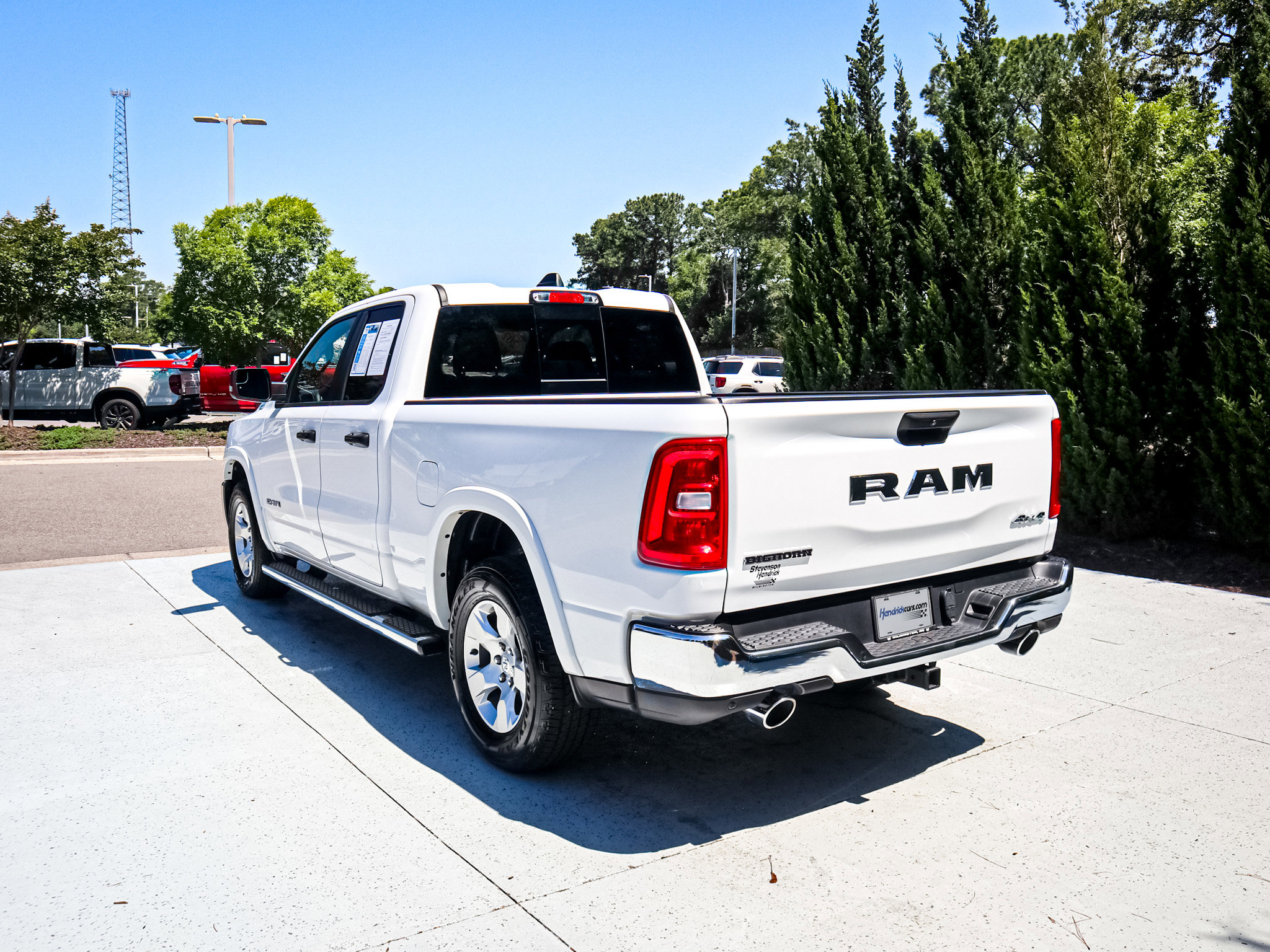 Used 2025 RAM 1500 Big Horn AWD/4WD image 8