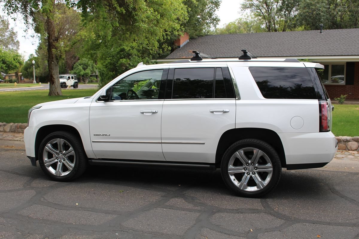 Used 2017 GMC Yukon Denali w/ Open Road Package AWD/4WD image 42