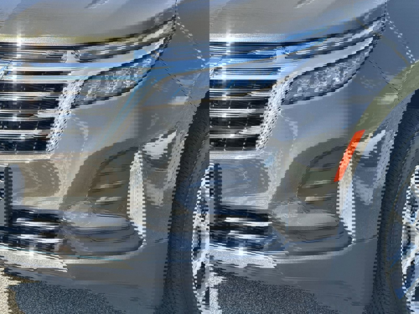 Used 2024 Chevrolet Equinox LT image 6