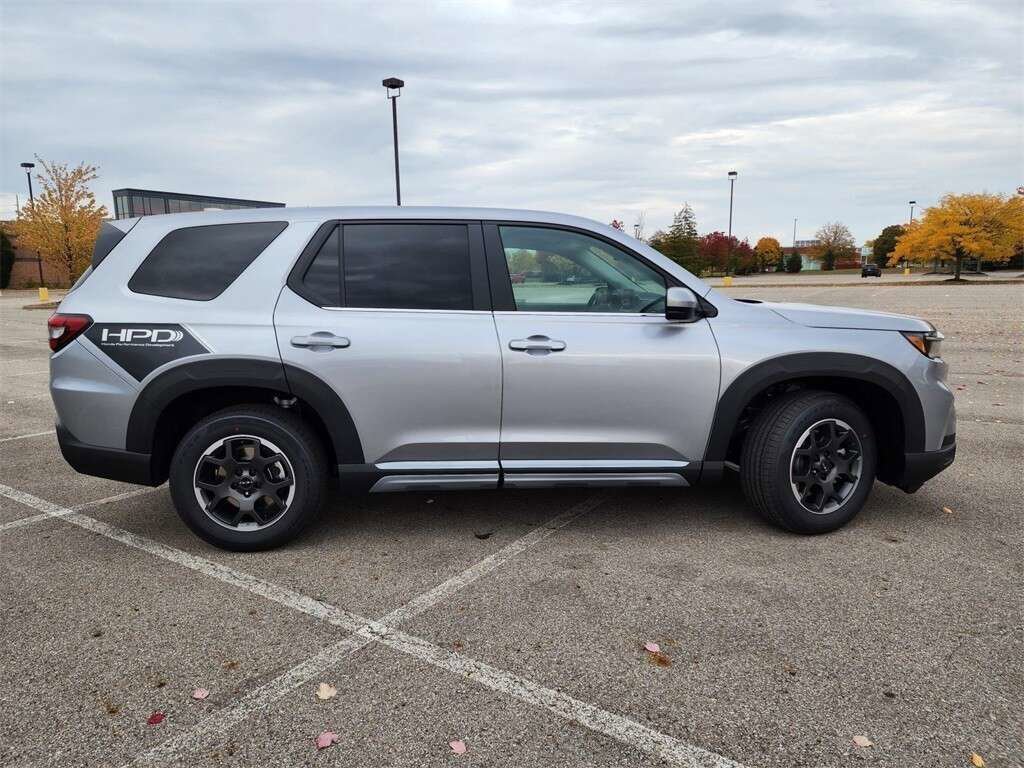 Certified 2024 Honda Pilot EX-L image 16