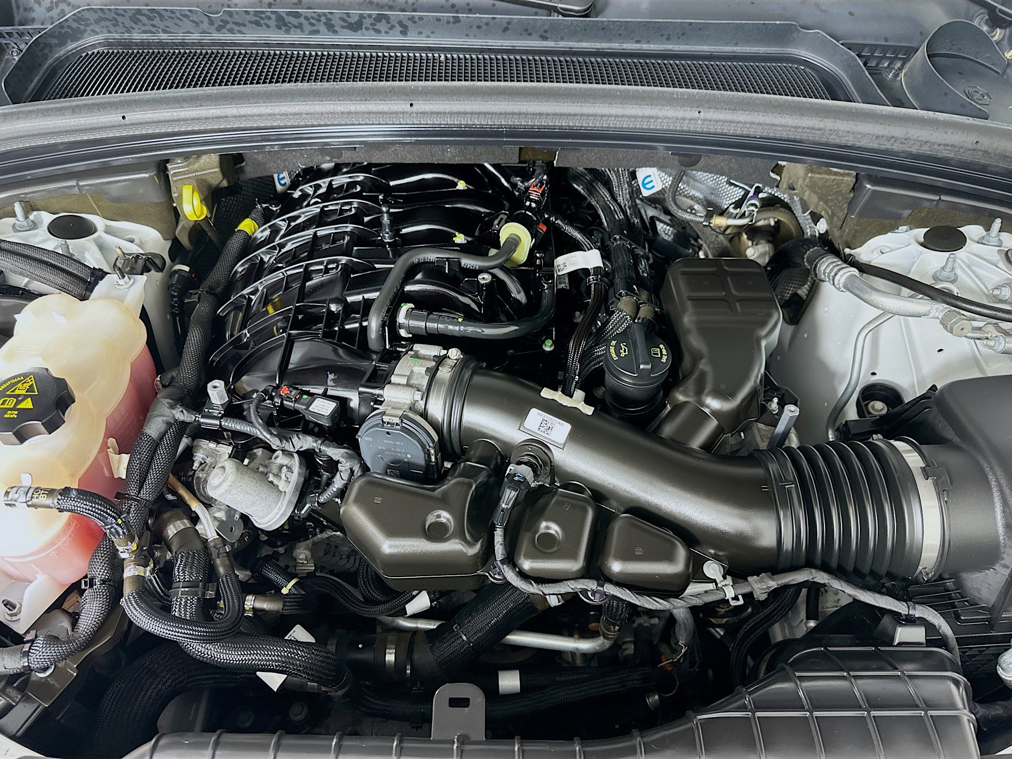 Used 2021 Jeep Grand Cherokee L Limited w/ Luxury Tech Group II image 35