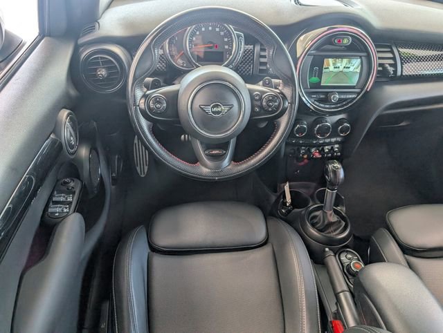 Used 2019 MINI Cooper S image 8