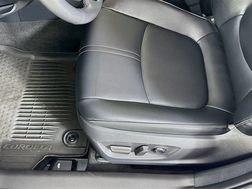 Certified 2022 Toyota Corolla LE w/ Premium Interior Package image 21