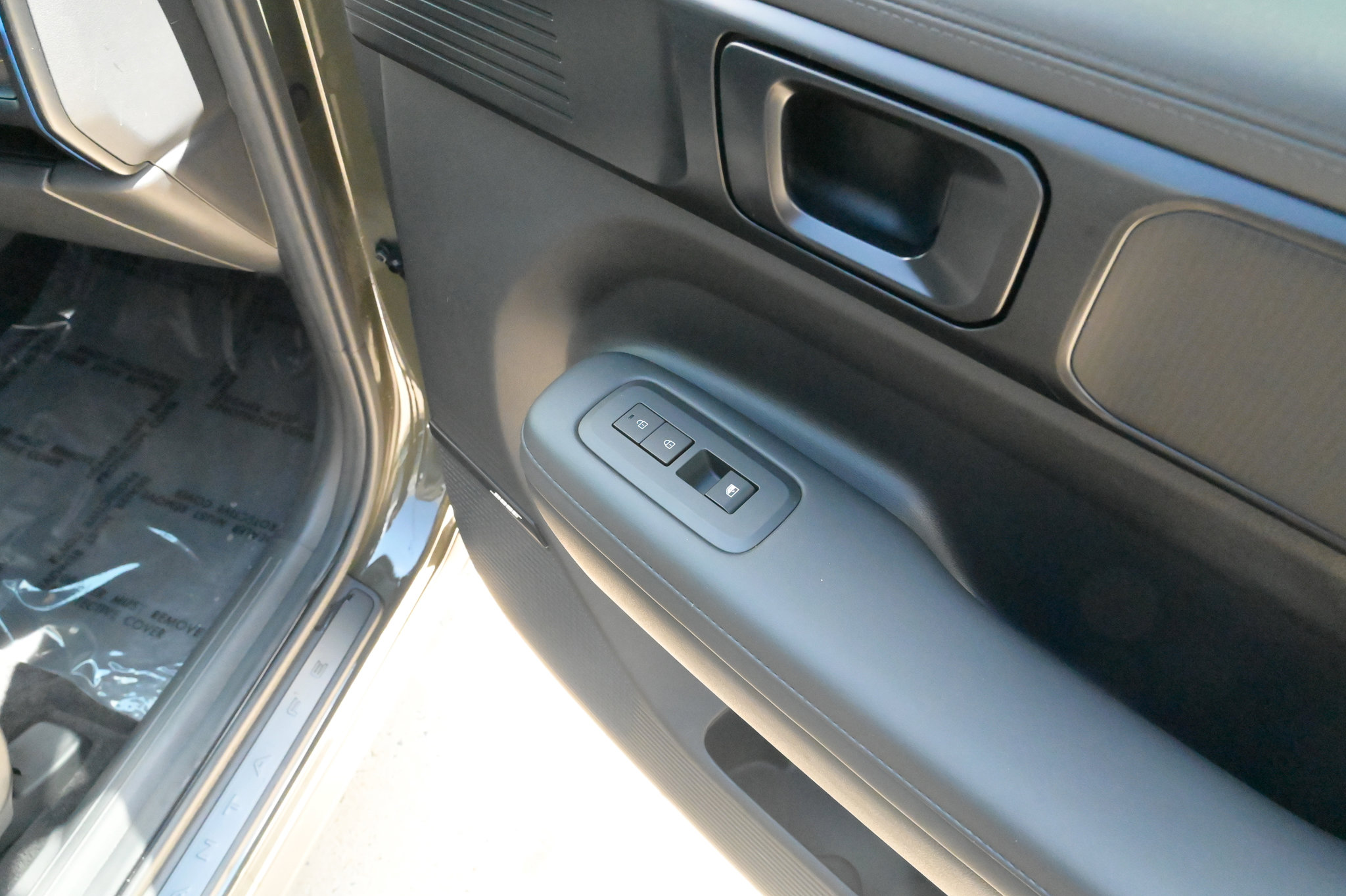 Used 2024 Hyundai Santa Fe Calligraphy AWD/4WD image 30