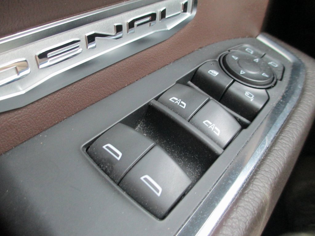 Certified 2023 GMC Sierra 1500 Denali image 30