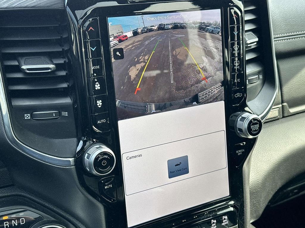 Used 2023 RAM 1500 Laramie image 31