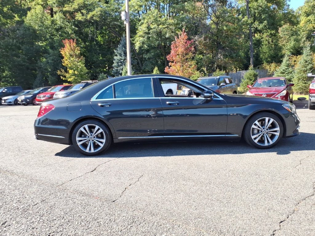 Used 2020 Mercedes-Benz S 560 4MATIC Sedan image 8
