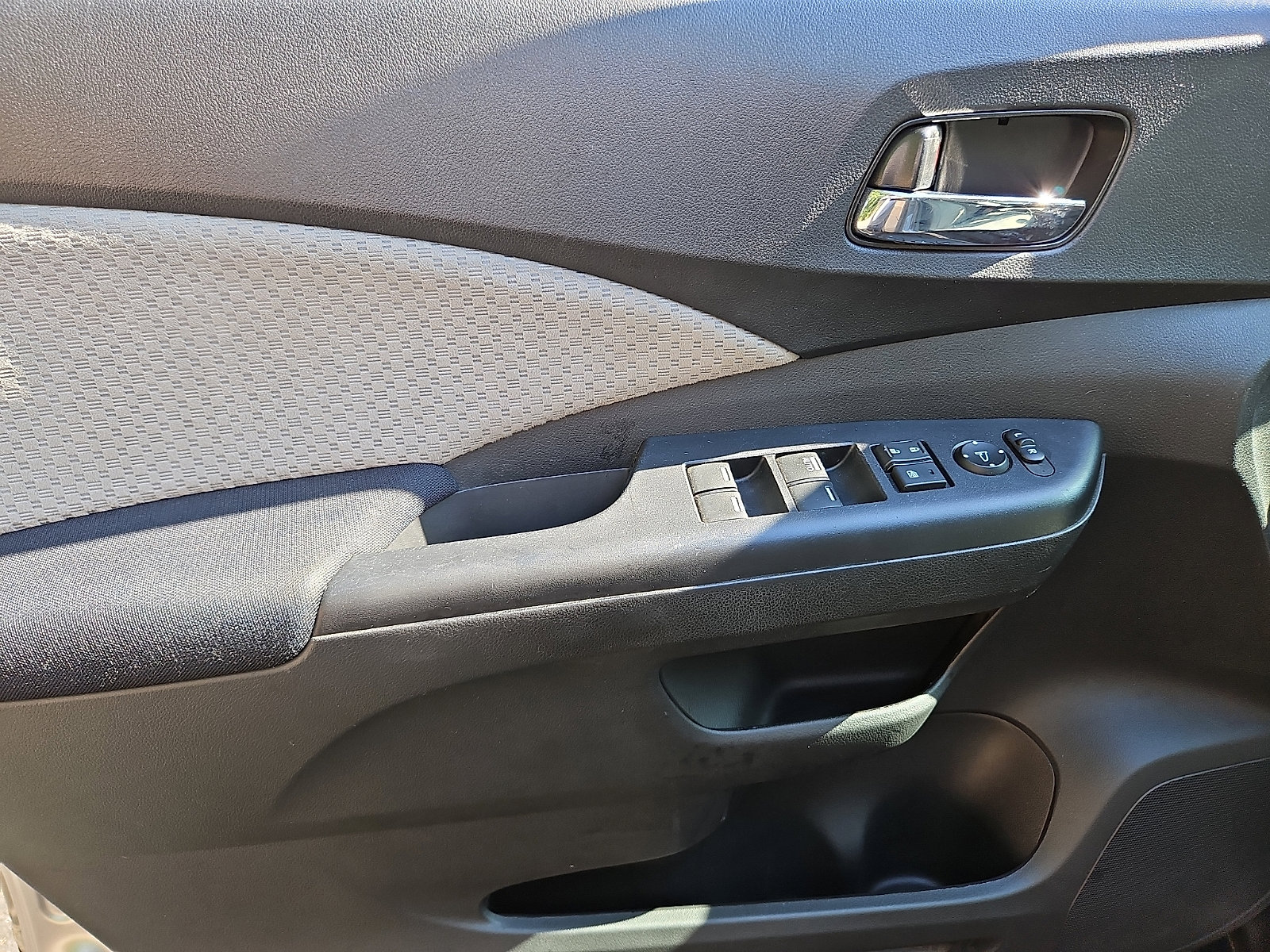 Used 2016 Honda CR-V EX image 12