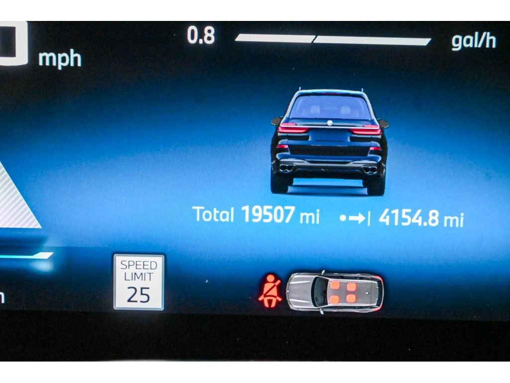 Used 2025 BMW X7 M60i AWD/4WD image 49
