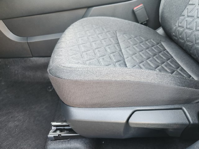 New 2027 Nissan Kicks SV FWD image 21