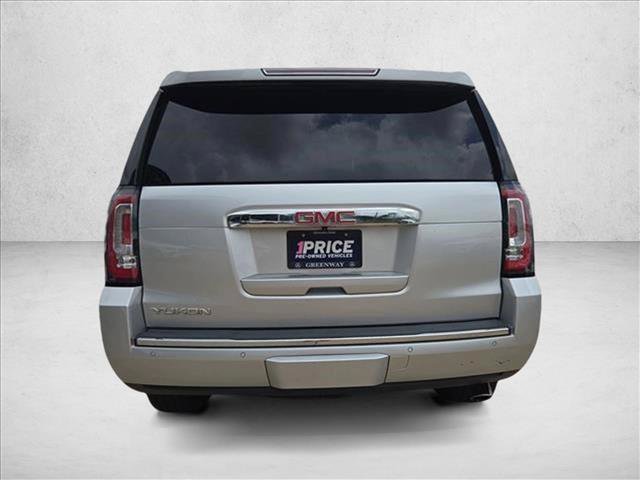Used 2017 GMC Yukon Denali w/ Open Road Package AWD/4WD image 4