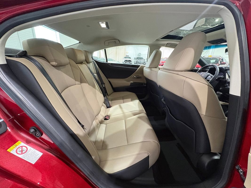 Used 2019 Lexus ES 350 w/ Premium Package FWD image 49