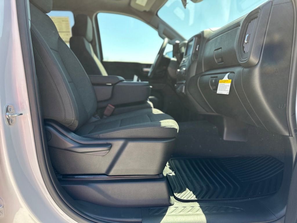 New 2026 Chevrolet Silverado 1500 Custom AWD/4WD image 25