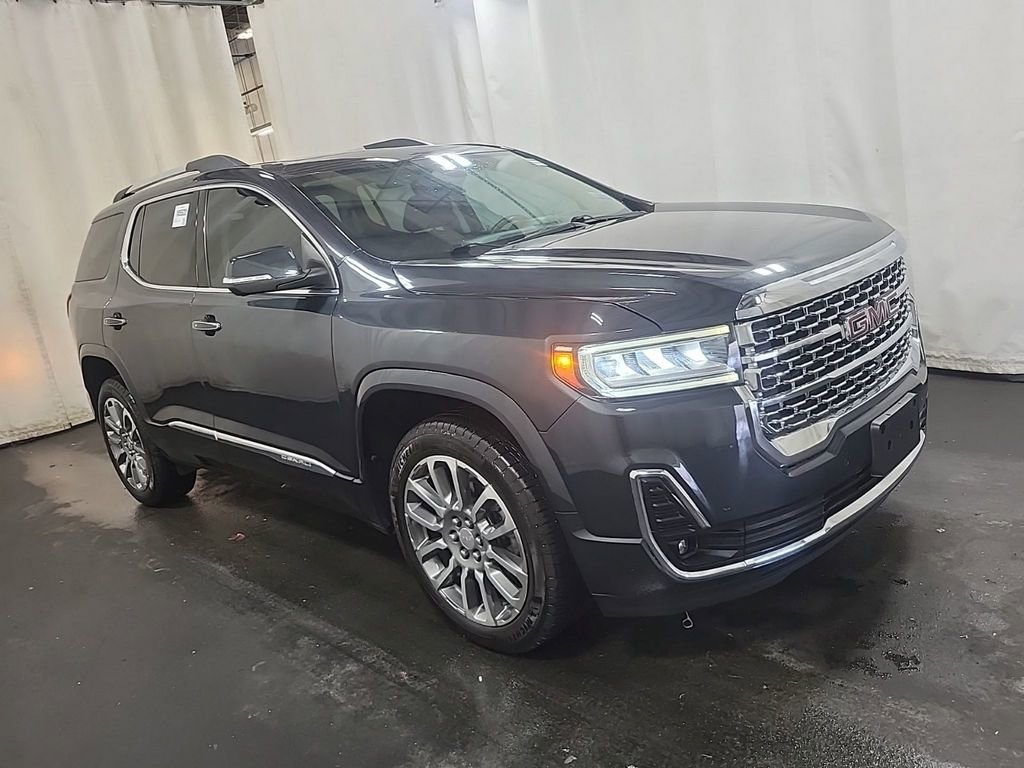 Used 2021 GMC Acadia Denali w/ Denali Technology Package image 3