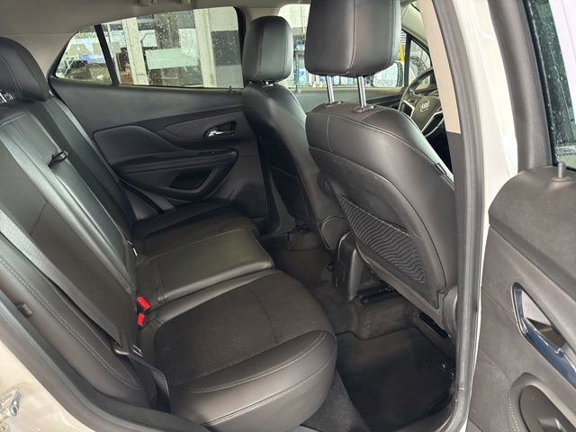 Used 2020 Buick Encore Preferred image 22