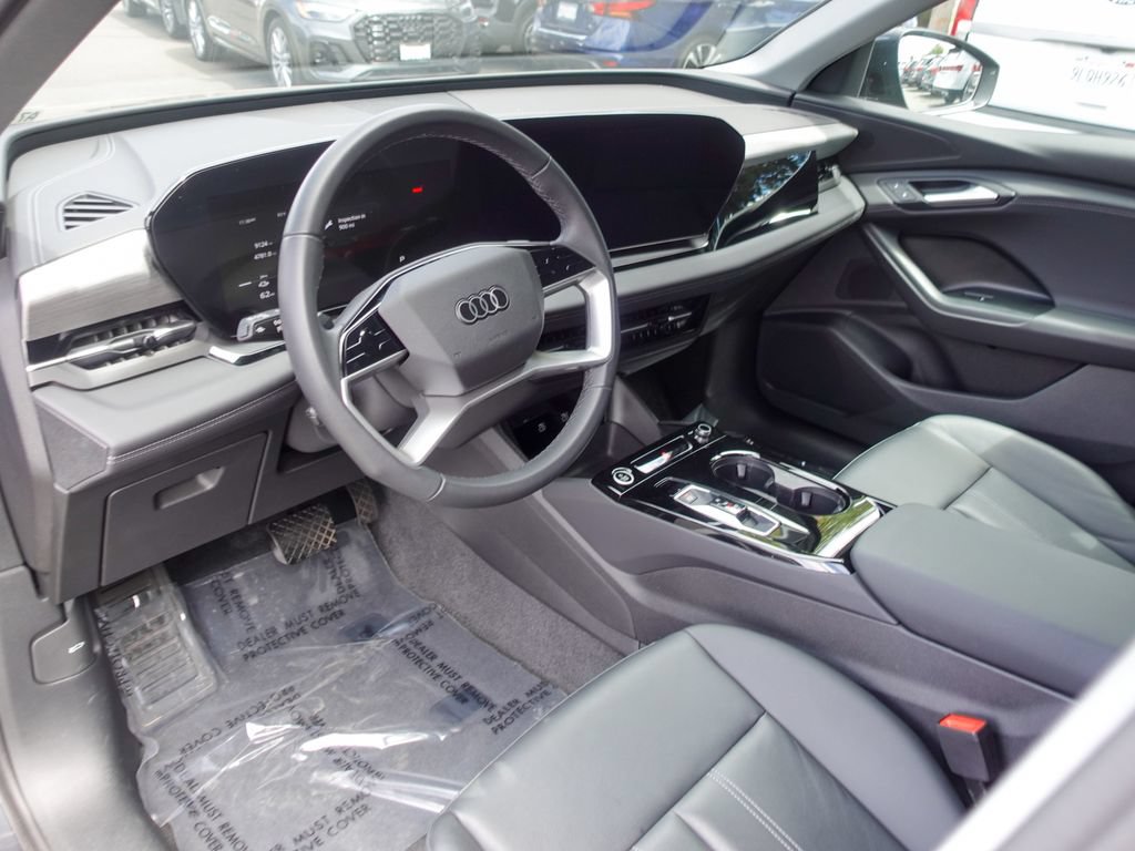 Used 2025 Audi Q6 e-tron Premium w/ Convenience Package RWD image 9