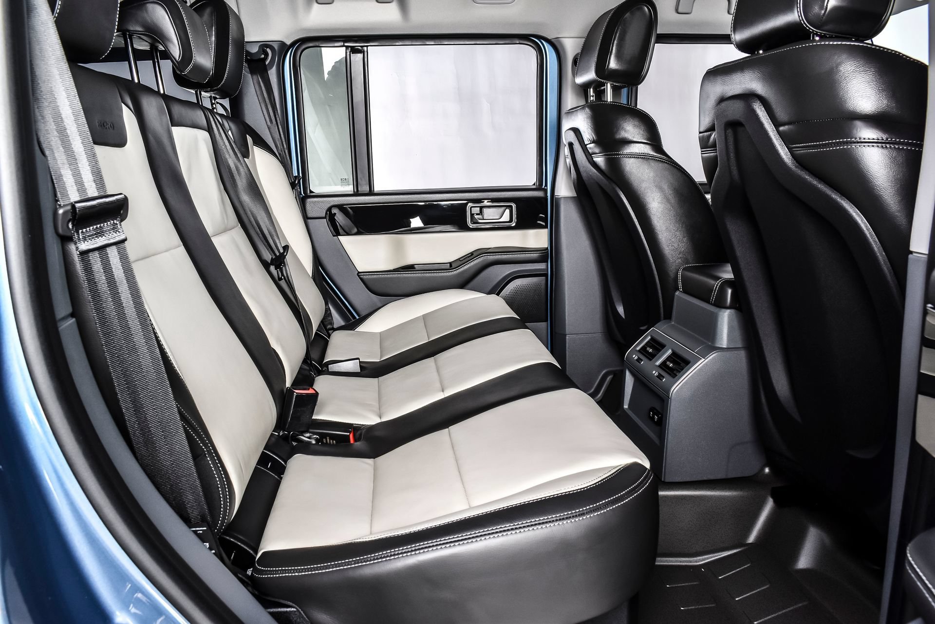 Used 2025 INEOS Grenadier AWD/4WD image 20