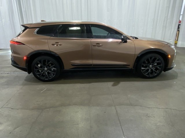 Certified 2025 Toyota Crown Signia w/ Advanced Technology Package image 2