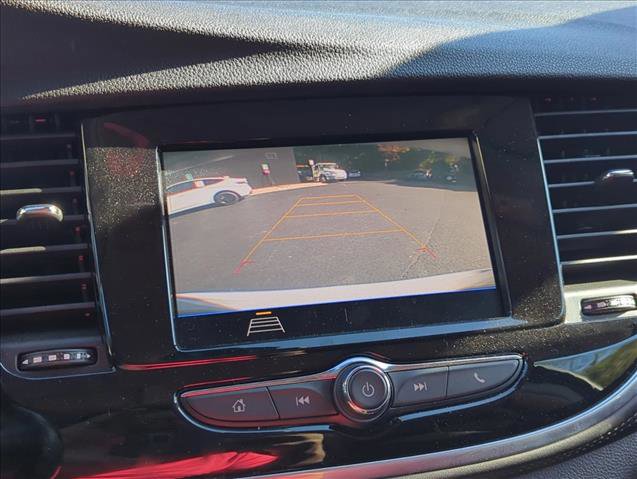 Used 2022 Buick Encore Preferred image 16